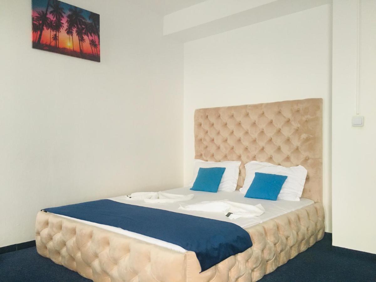 Hotel Blue Bukurešť Exteriér fotografie