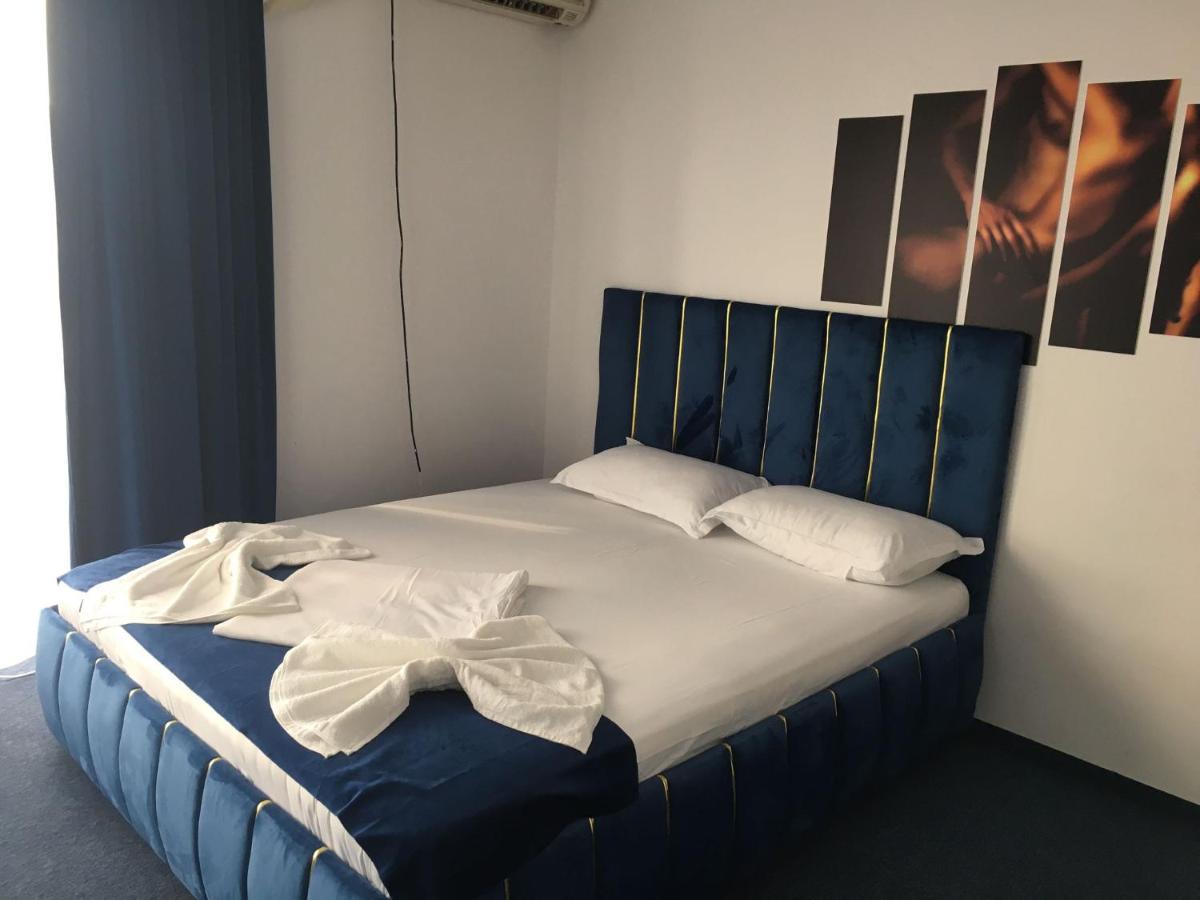 Hotel Blue Bukurešť Exteriér fotografie